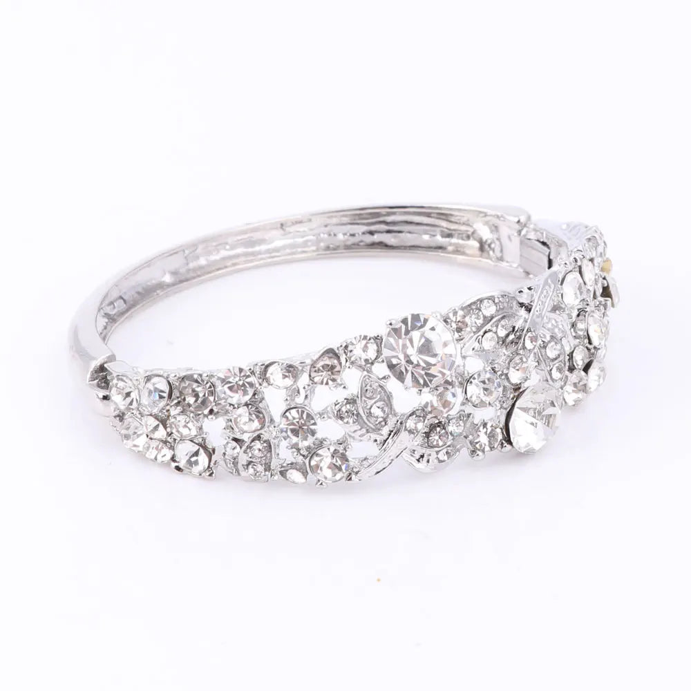 Women white crystal jewelry sets with earrings statement necklace boho Trendy necklace for party wedding  Direct Selling🔥