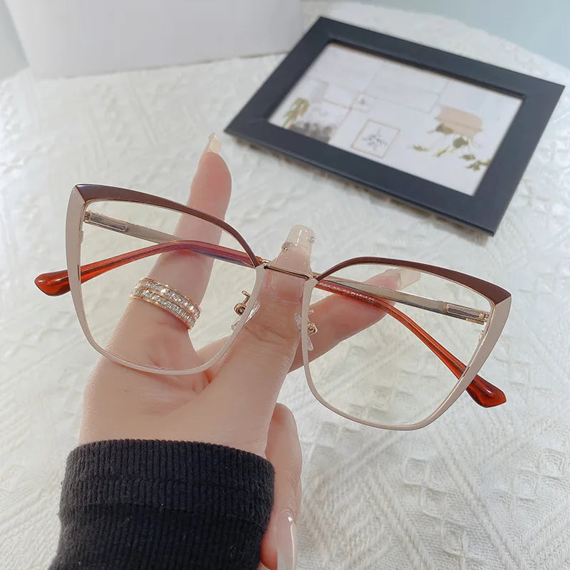 New Fashion Brand Design Retro Cat Eye Frame Photochromic Anti Blue Light Computer Women Reading Glasses Farsighted Diopters 0-6♥️