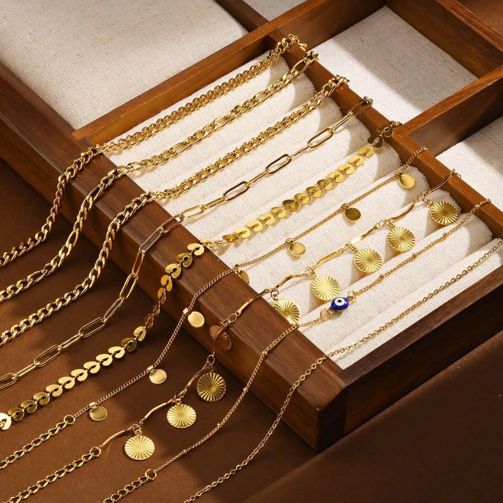 Vnox Charm Anklet For Women Girls,Stainless Steel Heart Round Accessories Gold Color Chain Anklet Bracket,Summer Beach Jewelry🤍