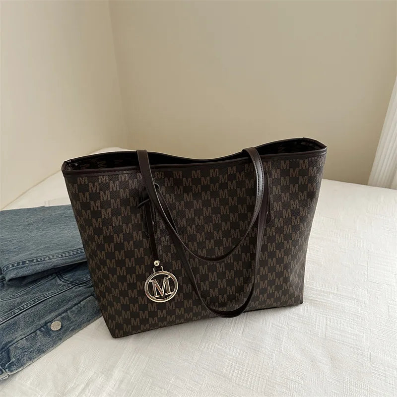 2025 New! Luxury Commuter Tote for Women | Trendy Multi-Functional Shoulder/Handbag🔥