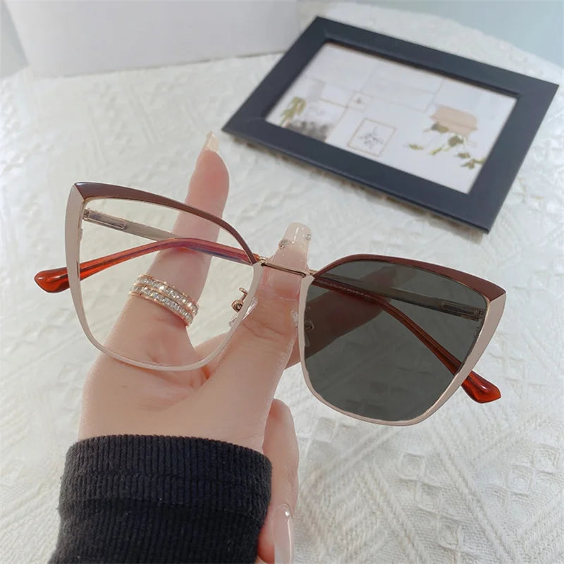 New Fashion Brand Design Retro Cat Eye Frame Photochromic Anti Blue Light Computer Women Reading Glasses Farsighted Diopters 0-6♥️