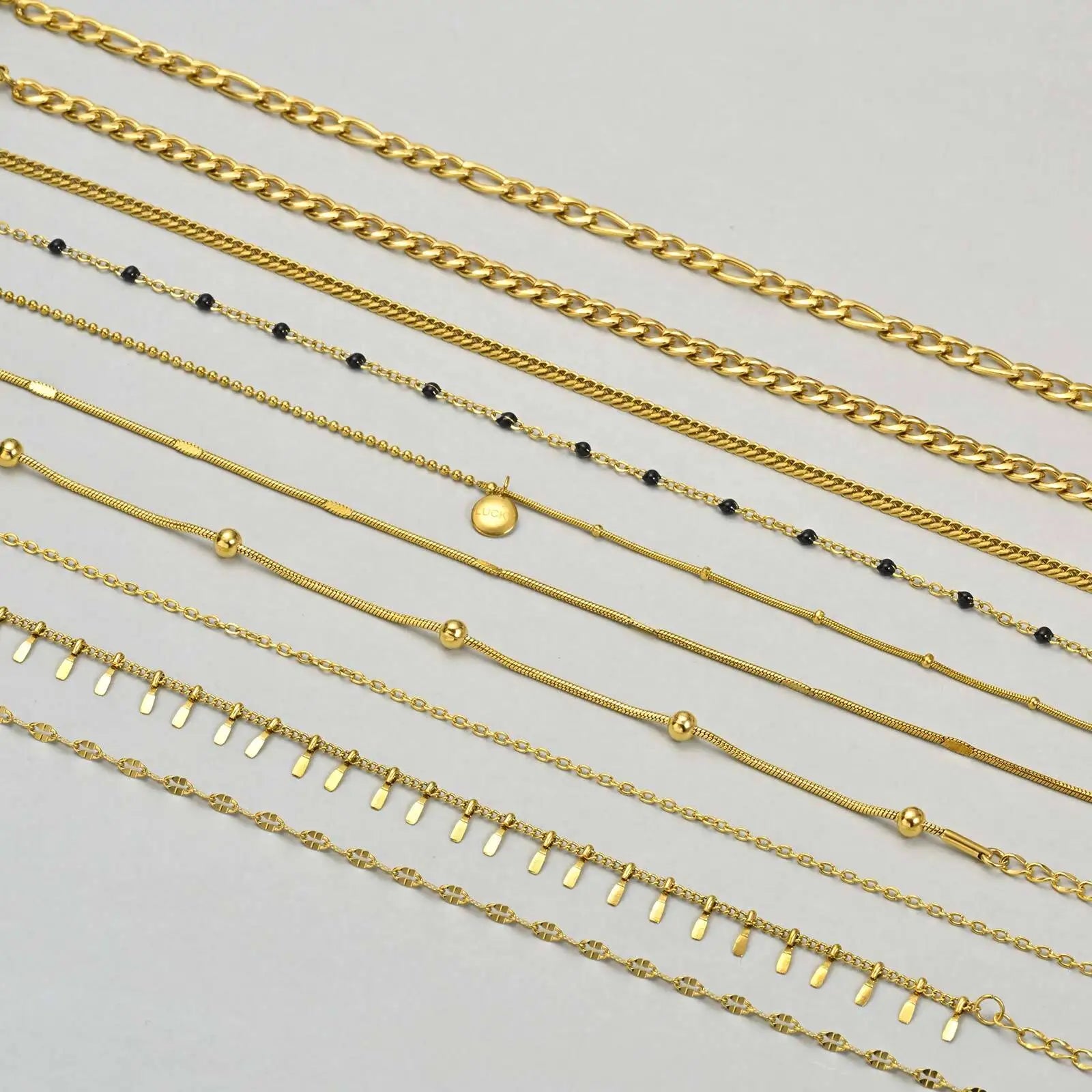 Waterproof Layered Link Chain Anklets Bracelet for Women, Gold Plated Foot Leg Anklets Summer Boho Beach Jewelry Adjustable