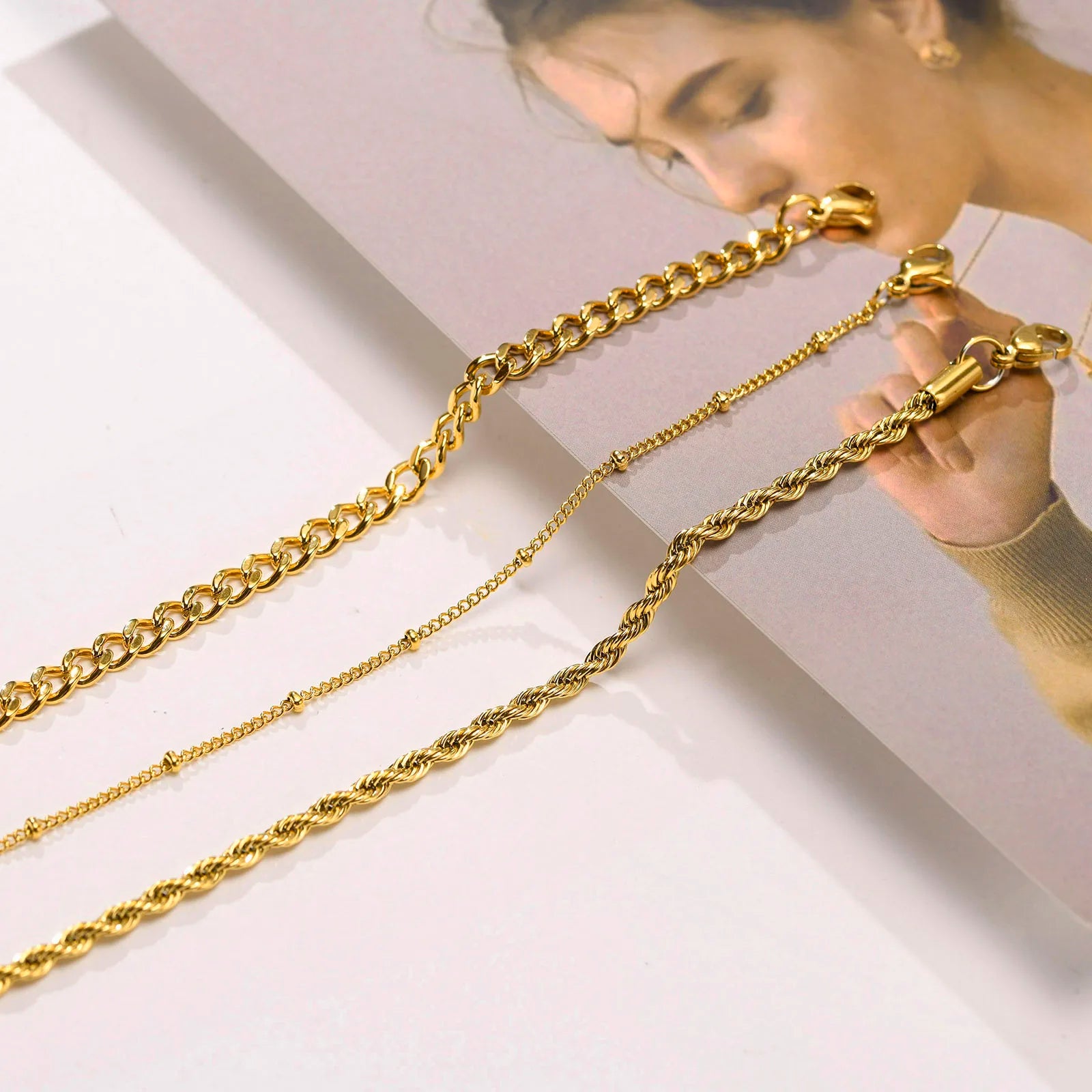 Vnox Charm Anklet For Women Girls,Stainless Steel Heart Round Accessories Gold Color Chain Anklet Bracket,Summer Beach Jewelry🌸