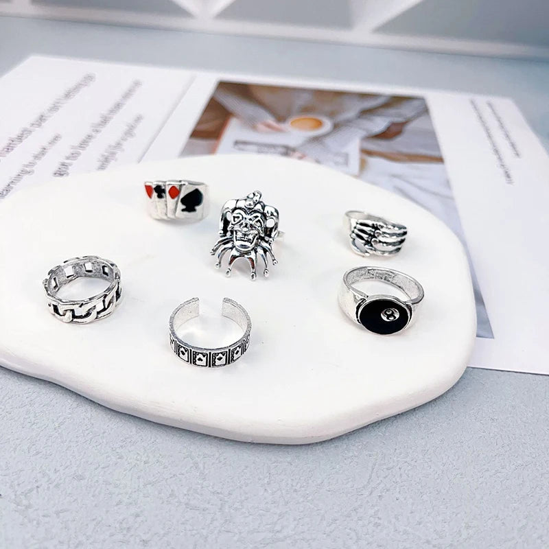 Hollow Geometric Rings Jewellery 🕷⛓️